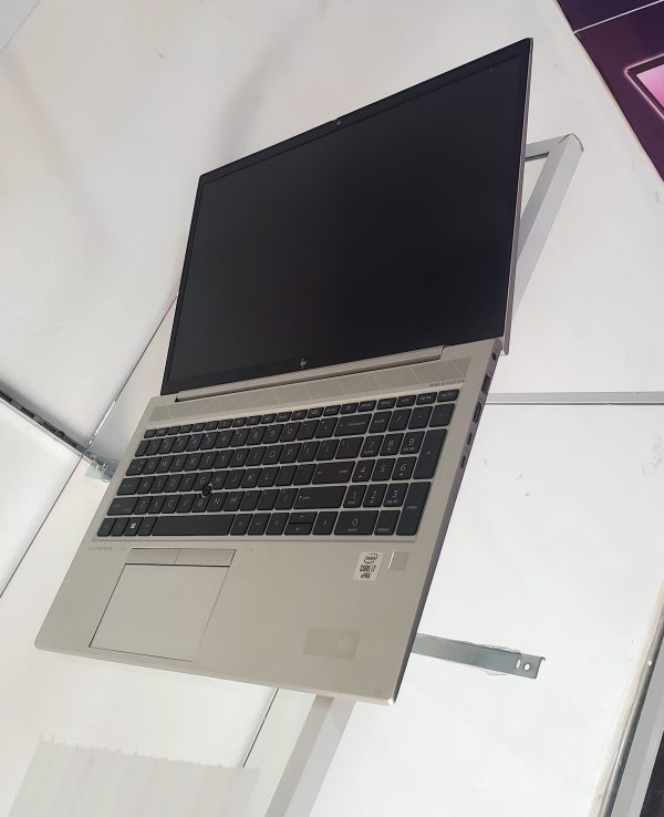 HP Elitebook 840 G7